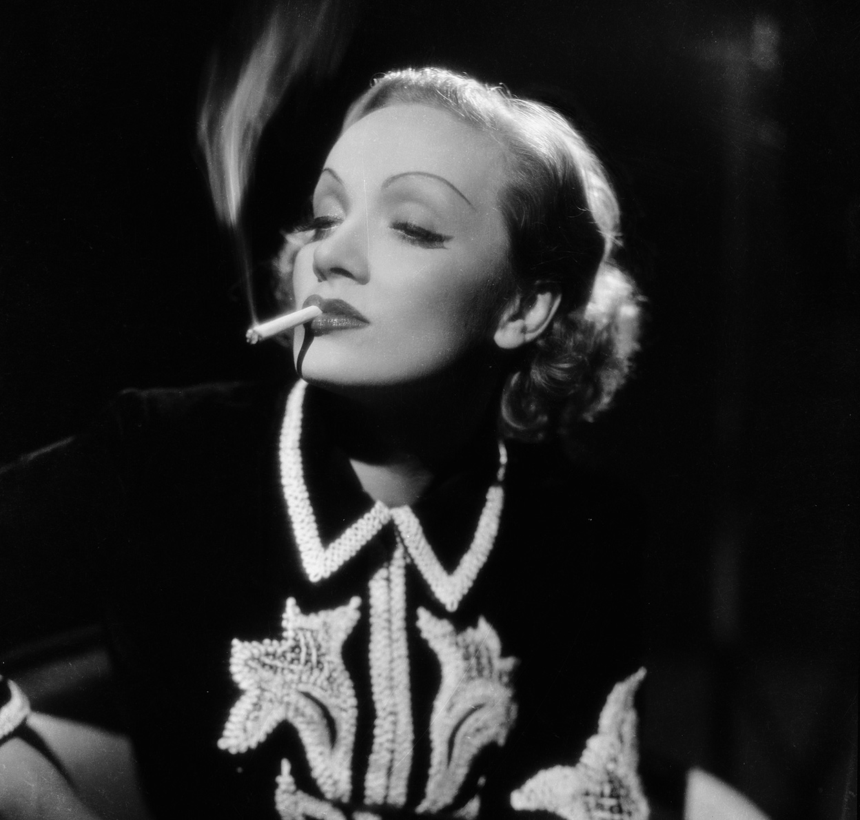 Marlene Dietrich, el ángel al que Alemania demonizó 
