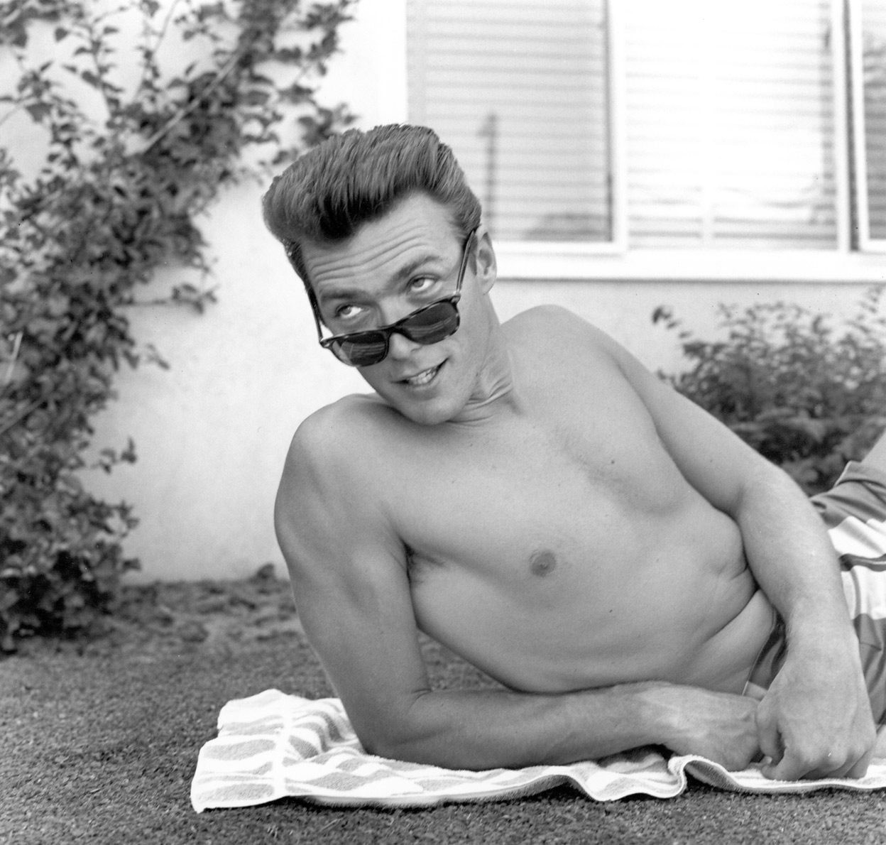 Clint Eastwood: infidelidades, hijos secretos... la desenfrenada vida sexual del 'tipo duro' de Hollywood